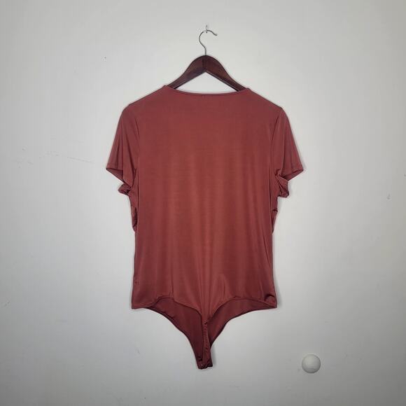 Express XL Brown Body Contour Compression Crew Neck Short Sleeve Bodysuit - Picture 6 of 10